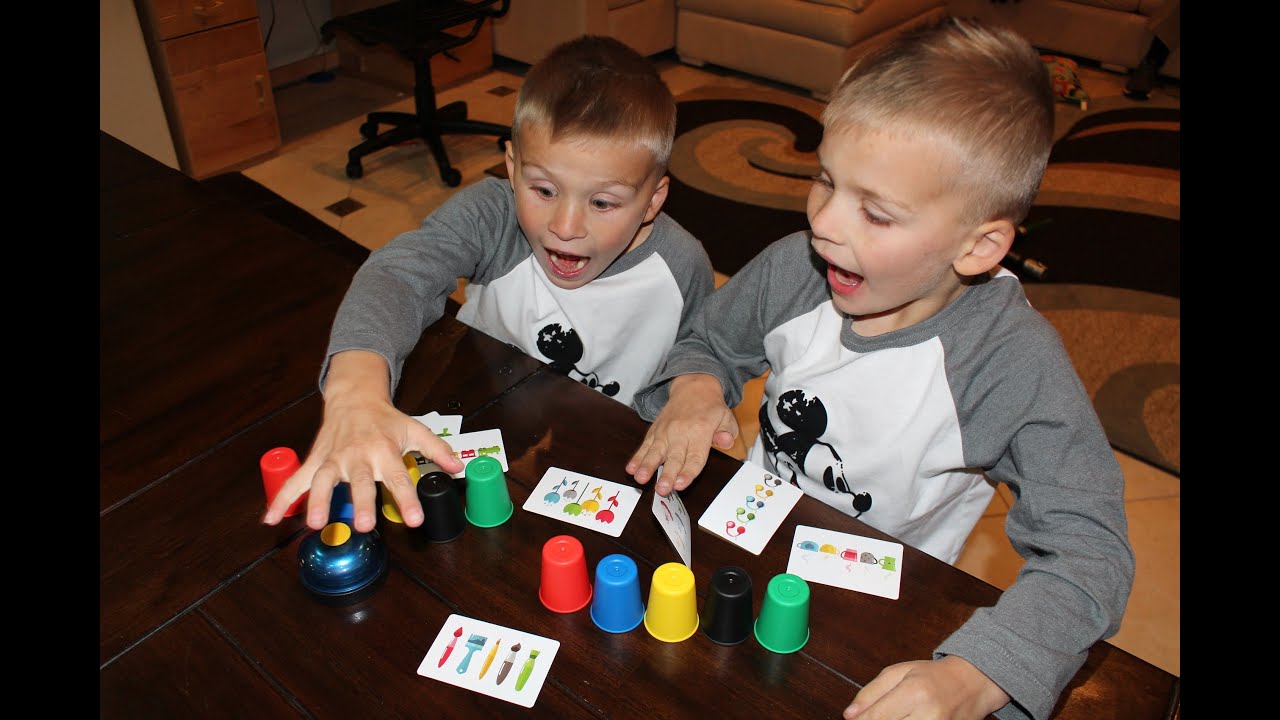 Quick Cups || FAMILY GAME NIGHT!!