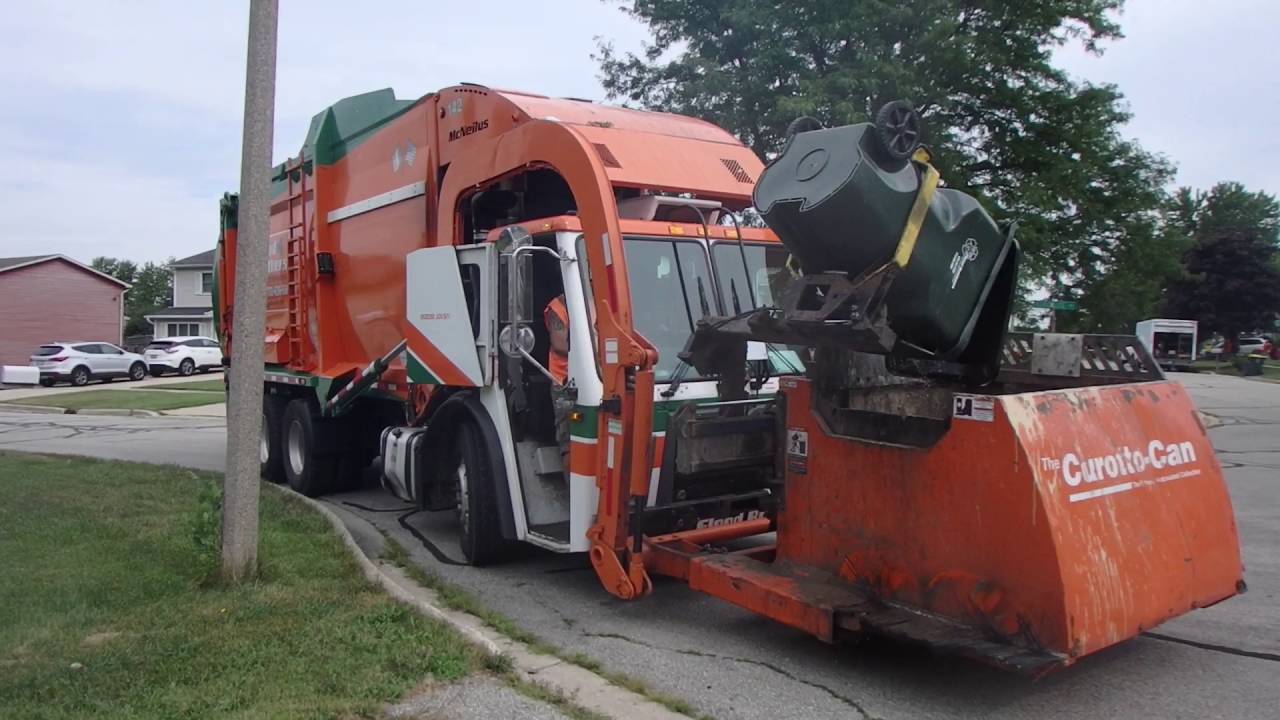 Flood brothers Mack LEU McNeilus curotto can Garbage Truck