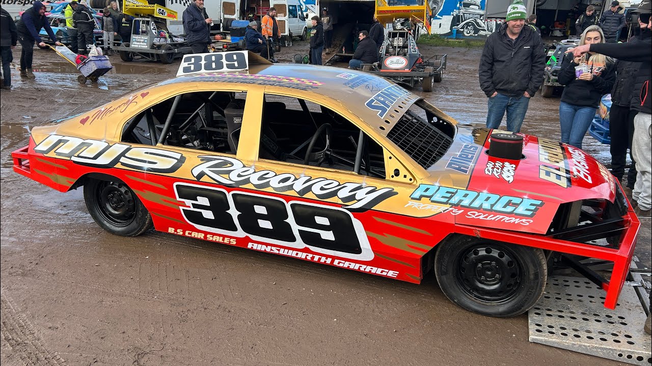 2L Saloon Stockcars Heat 1 Kings Lynn Adrian Flux Arena 28/02/26. 