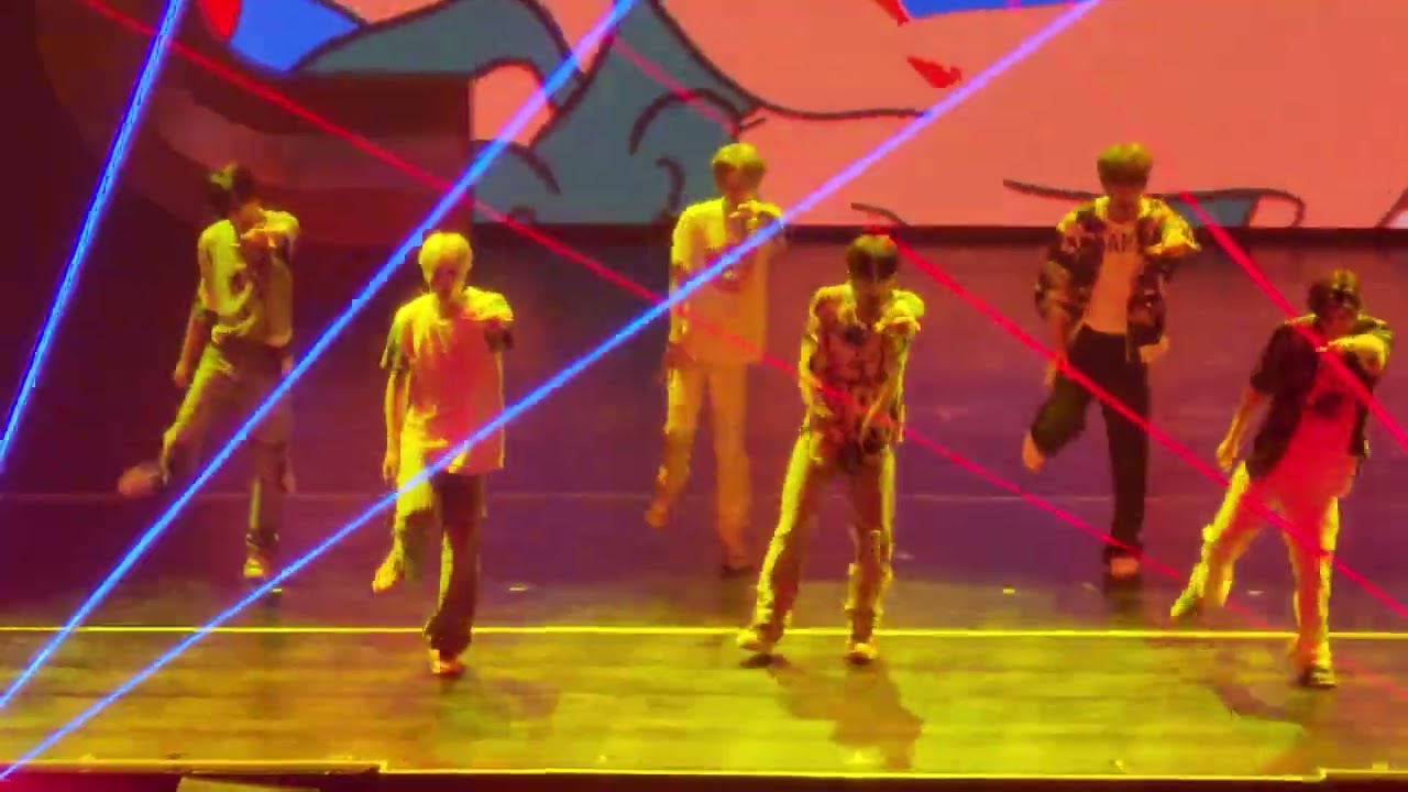 NCT DREAM 'THE DREAM SHOW2: In A DREAM' in Manila 230429 | Hot Sauce