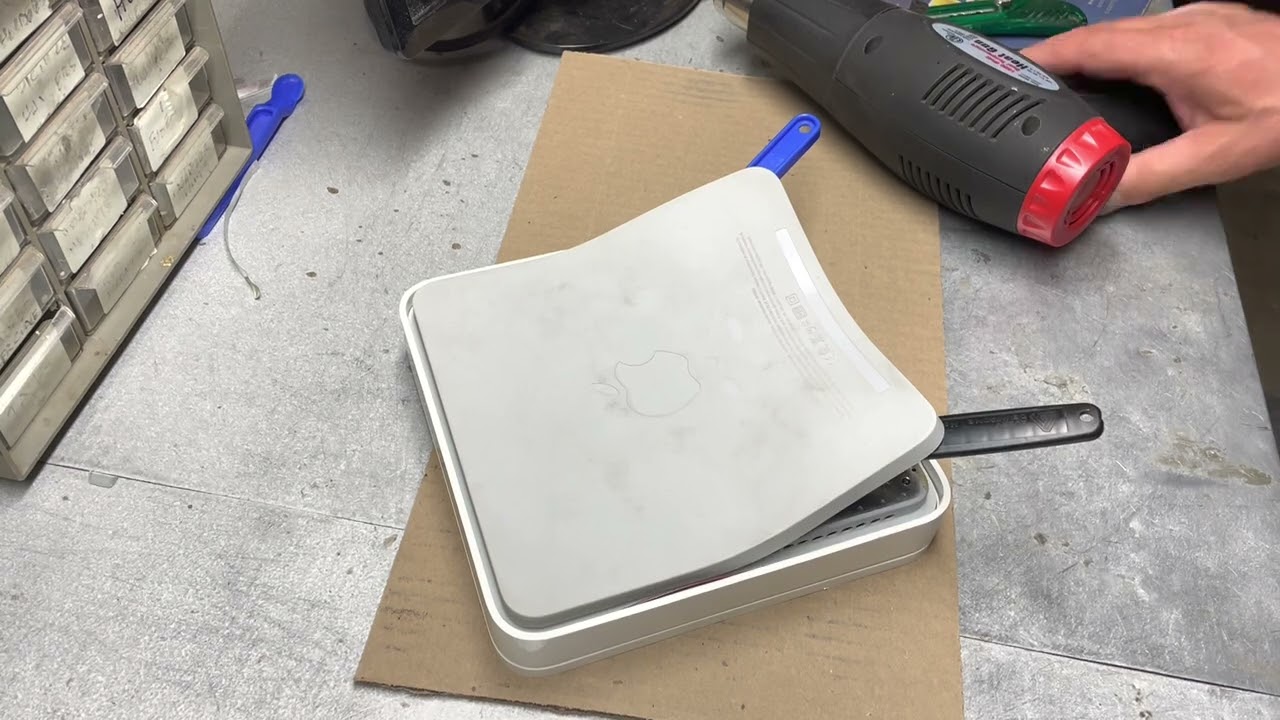 How To Take Apart An Apple Time Capsule