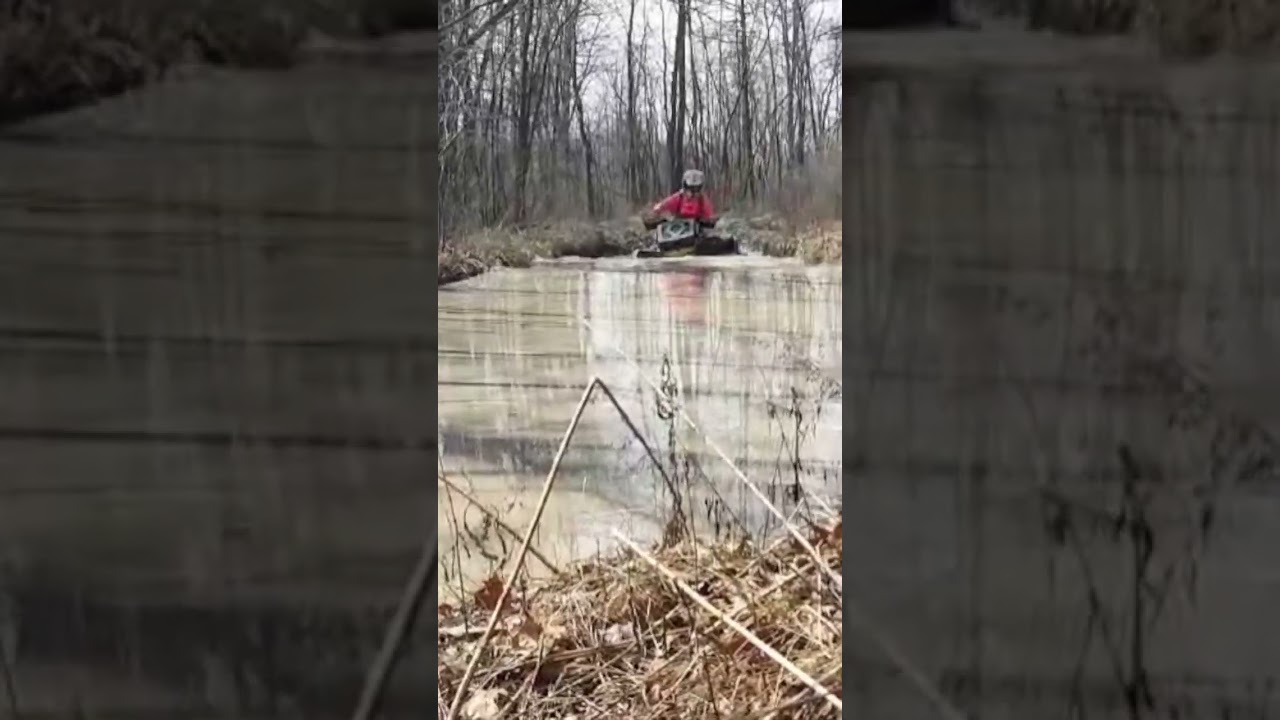 #mudlady #4wheeling #shortsvideo #canam #shortsvideo #canamoffroadlivin