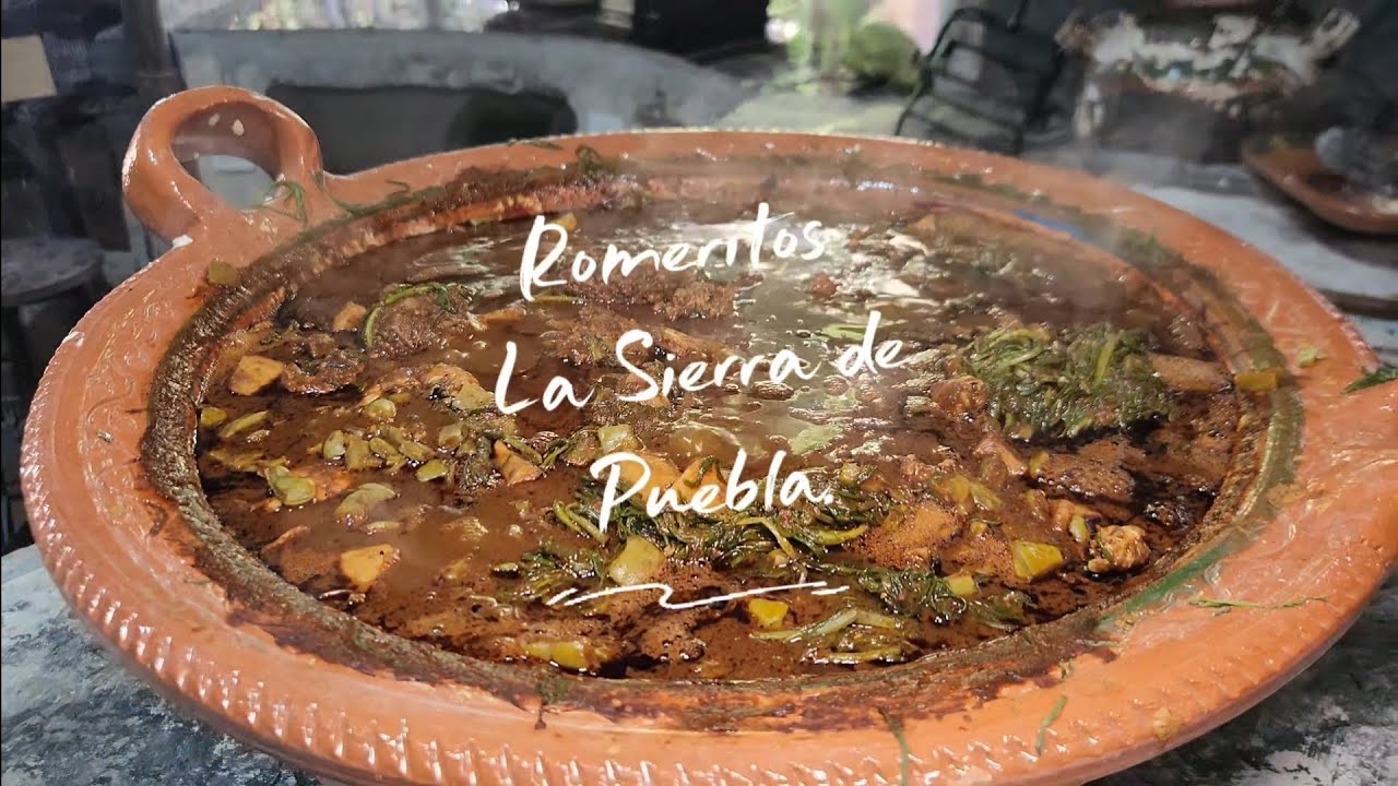 Romeritos con mole tradicionales receta navideña 🎄 #RomeritosConMole #RecetasNavideñas #CenaNavideña