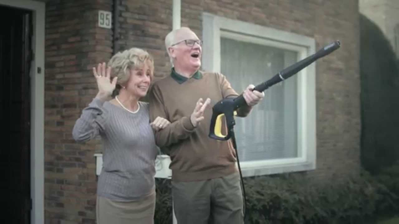 Nederlandse Coolblue TV-reclame: je zoon uit huis