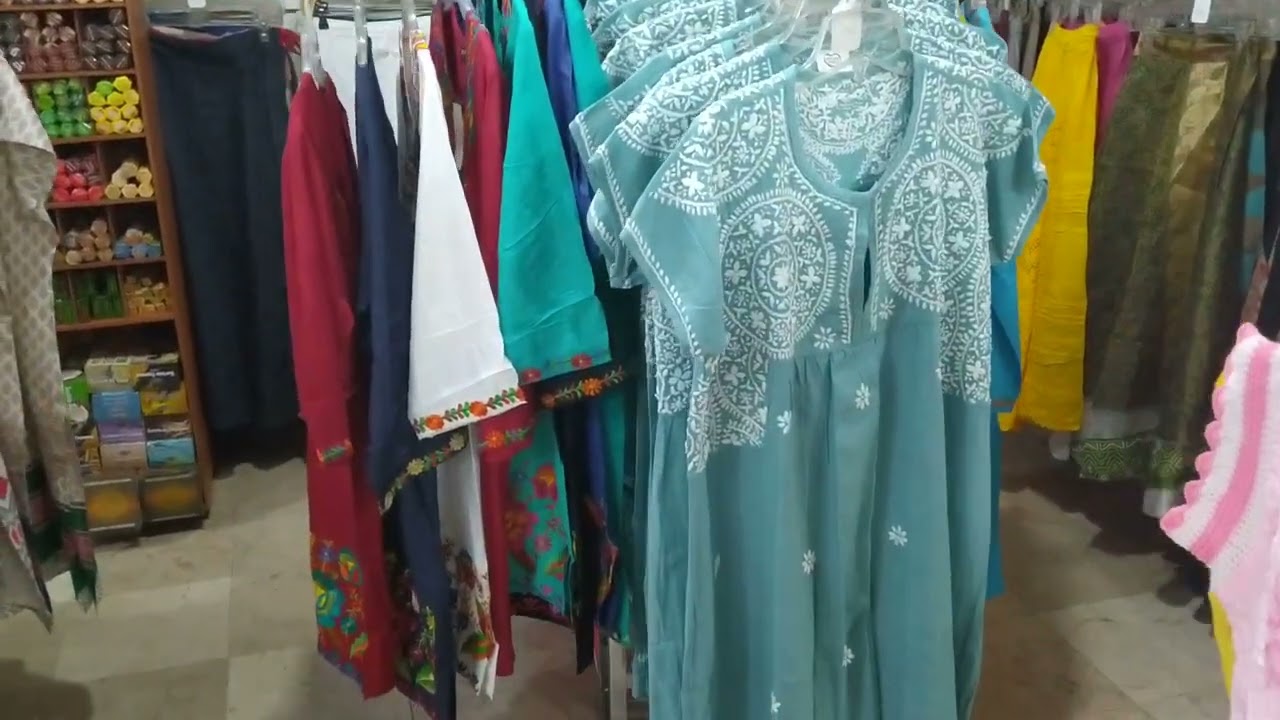 Indian clothes store ( ropa Hindu) te invita visitar su hermosos ropa y artesania en Bolivar111cdmx