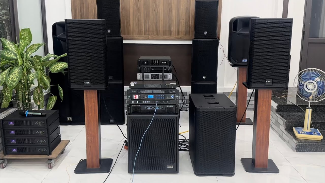 Bộ hát đồng bộ QSC E12 và súp QSC AP212sw quá hay gửi đi Úc cho a trai 0989160695