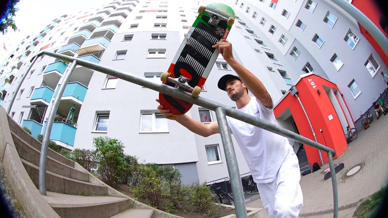 RAW // VINCENT MILOU in Berlin