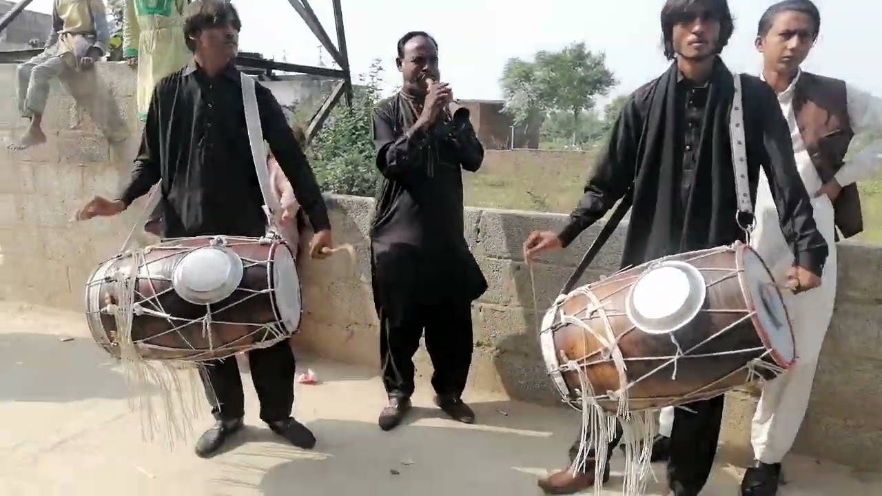 #song #saraiki #bhangra #dhol #dance #punjabi #viralvideo #barat #2023  /تیرے نال پیار ہوگیا سوریا/