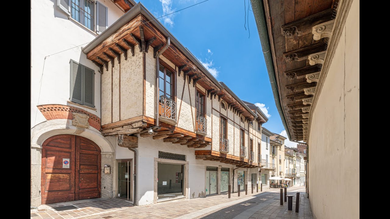 Casa della Luna Rossa a Monza
