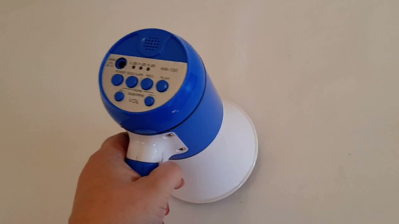 Мегафон с аккумулятором HM-130 и 3 минуты записи.