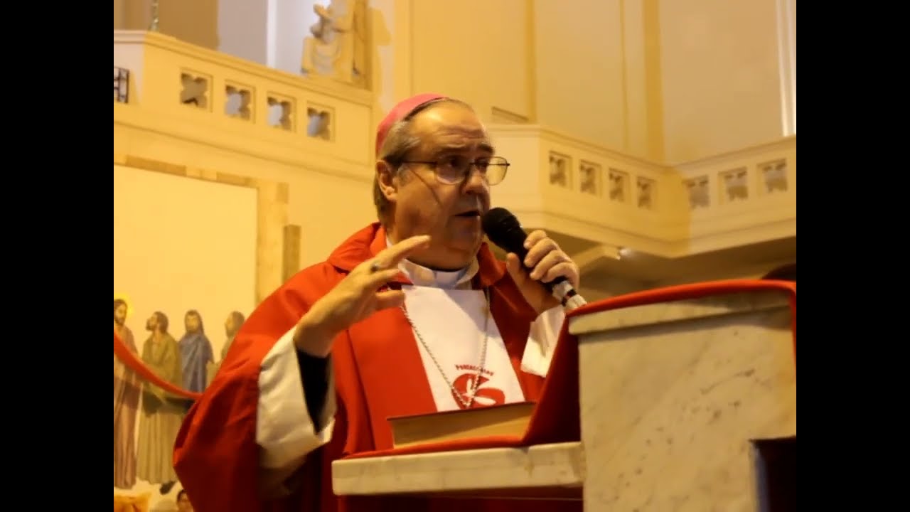Homilia  de Mons. Rossi en la Vigilia de Pentecostés
