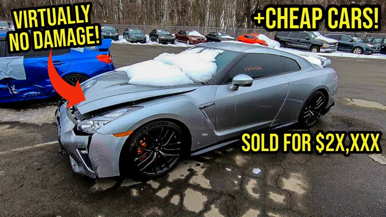 IAA: Shopping for Wrecked Cars on a Budget Ft. Nissan GTR, 911 Turbo, Viper STI (Copart Walk Around)