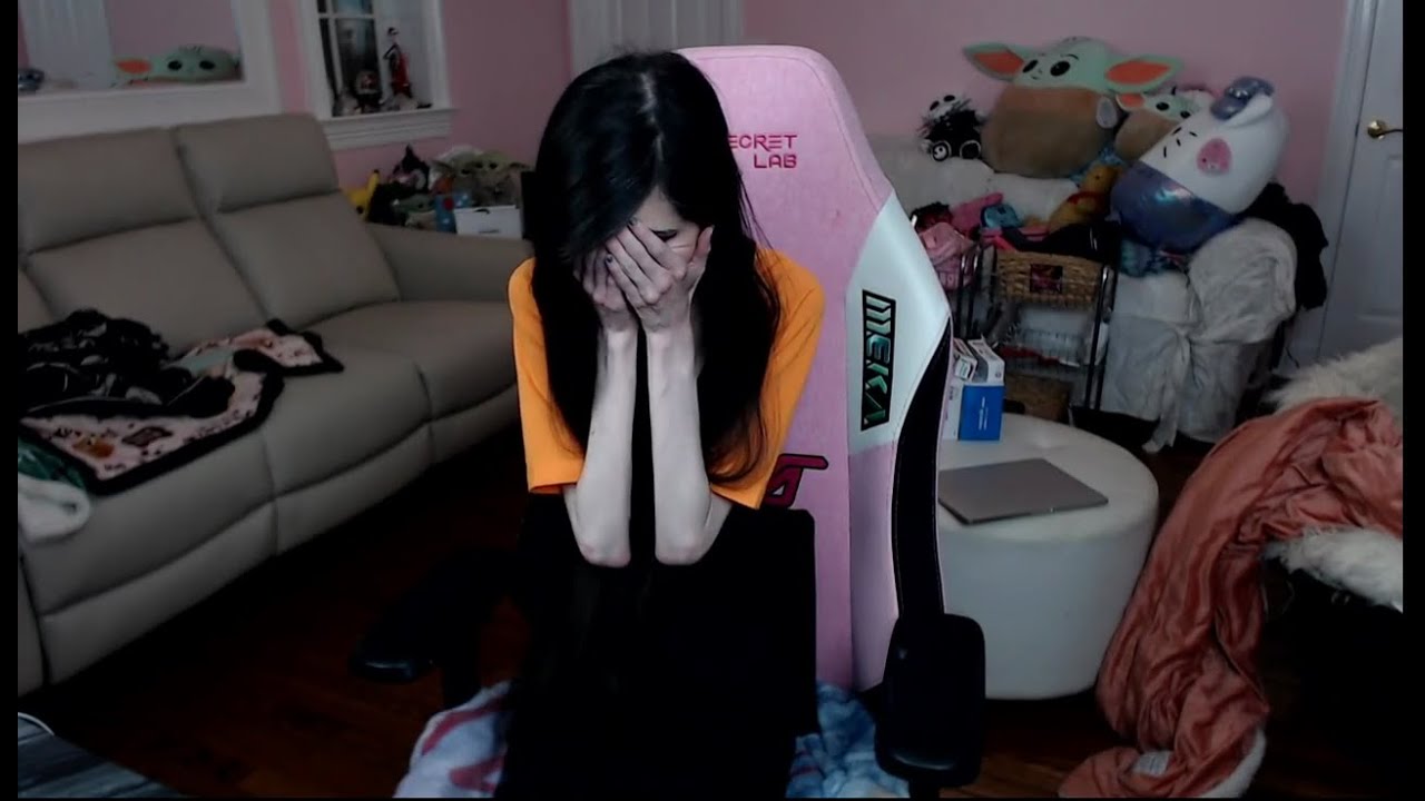 Eugenia Cooney On Discord Mess & Tells Personal Childhood Grooming Story 24 1/2 Minutes In (7-13-21)