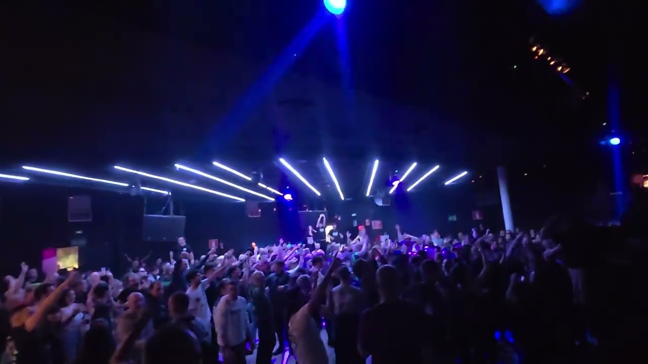 PONT AERI & RECORDANDO VALLGORGUINA  ( terminal sabadell ) 29 - 11 - 25