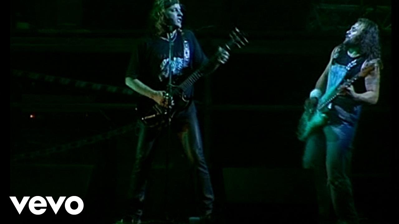 La Renga - Un Tiempo Fuera De Casa (InsoportablemENte VIVO)