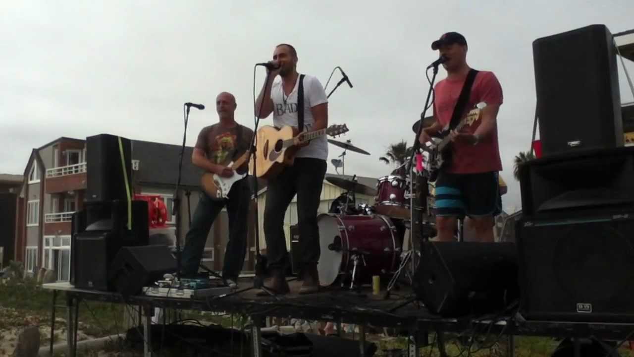Gold Digger Cover Par Kai Moon Featuring Cameron Rafati