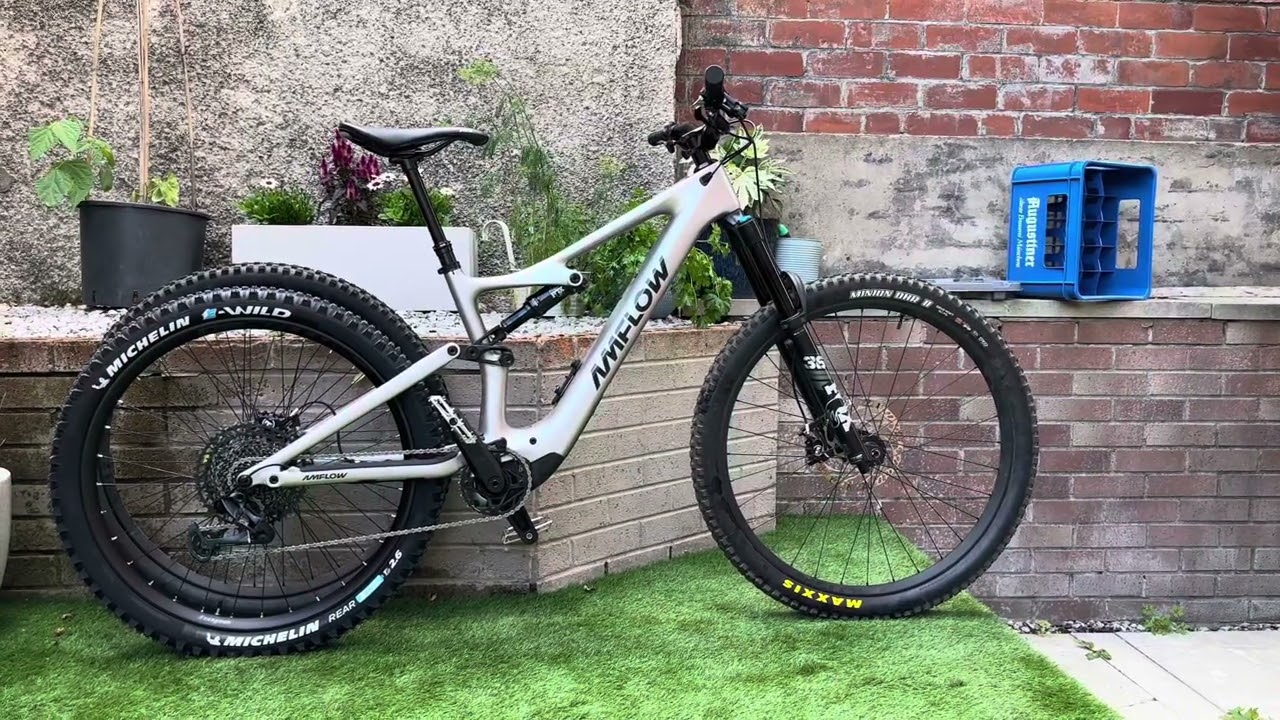 Amflow PL Carbon - mullet