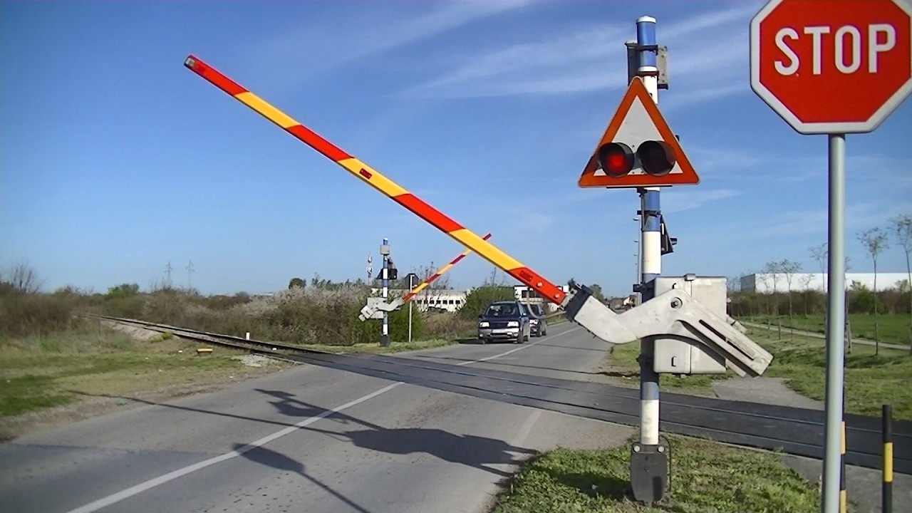 Spoorwegovergang Šabac (Шабац) (SRB) // Railroad crossing // Железнички прелаз
