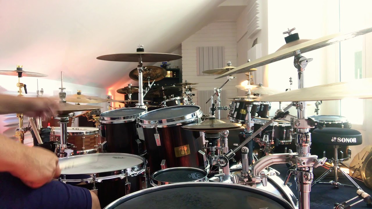 Sonor signature ebony makassar bop kit. Meinl Benny Grebb cymbals.