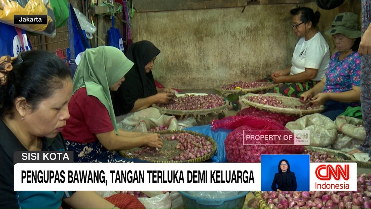 Kisah Pengupas Bawang Merah, Jari Terluka Demi Rupiah