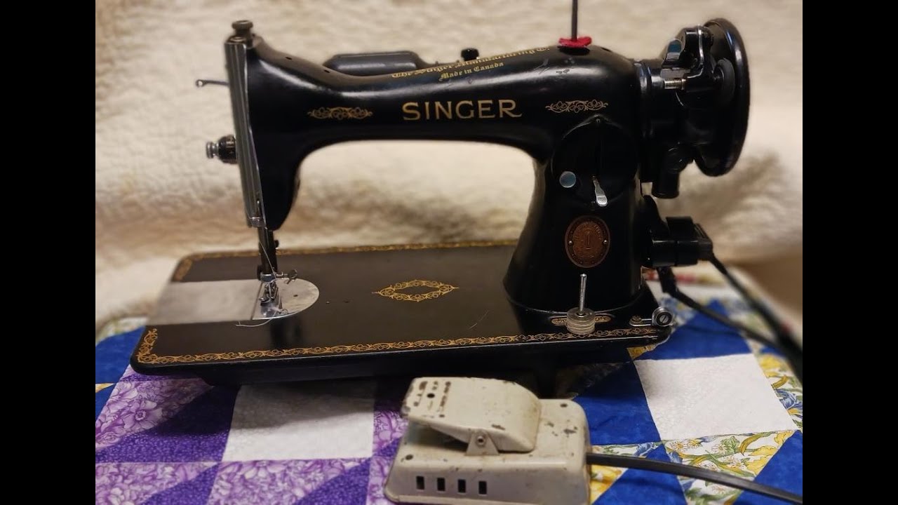 SINGER 15-91 How to Thread Sewing Machine Straight Stitch Reverse