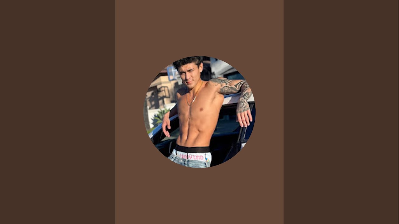 Tristan Hunter Wesson is live Right Now!