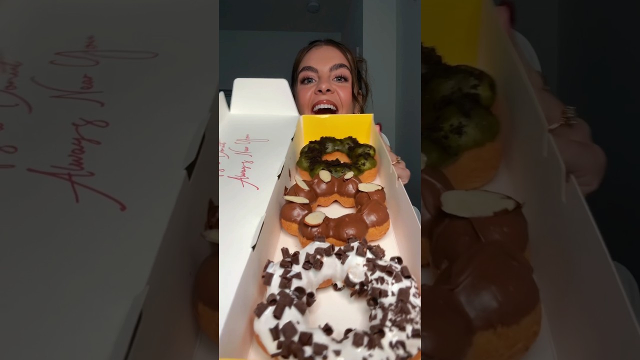 MOCHI DONUTS ARE SUPERIOR!!! 🍩 #mochidonuts #satisfying #donutmukbang #foodreview #mochinut