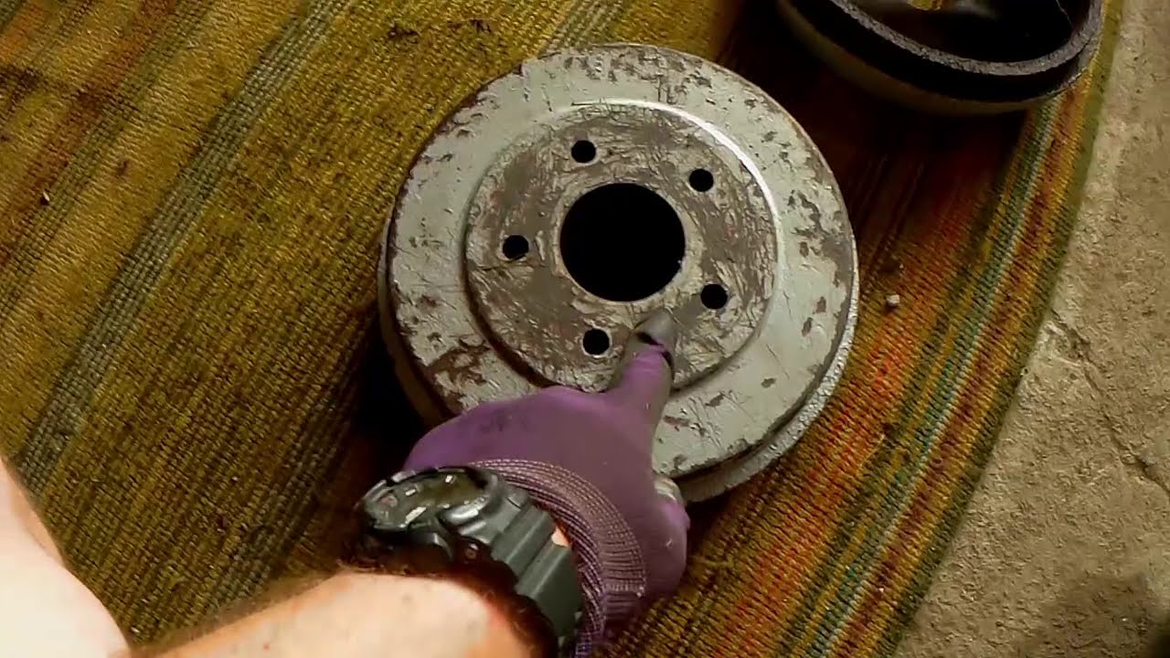 Ford Focus- Wymiana hamulców bębnowych, szczęk, cylinderków/ Jak działa samoregulator