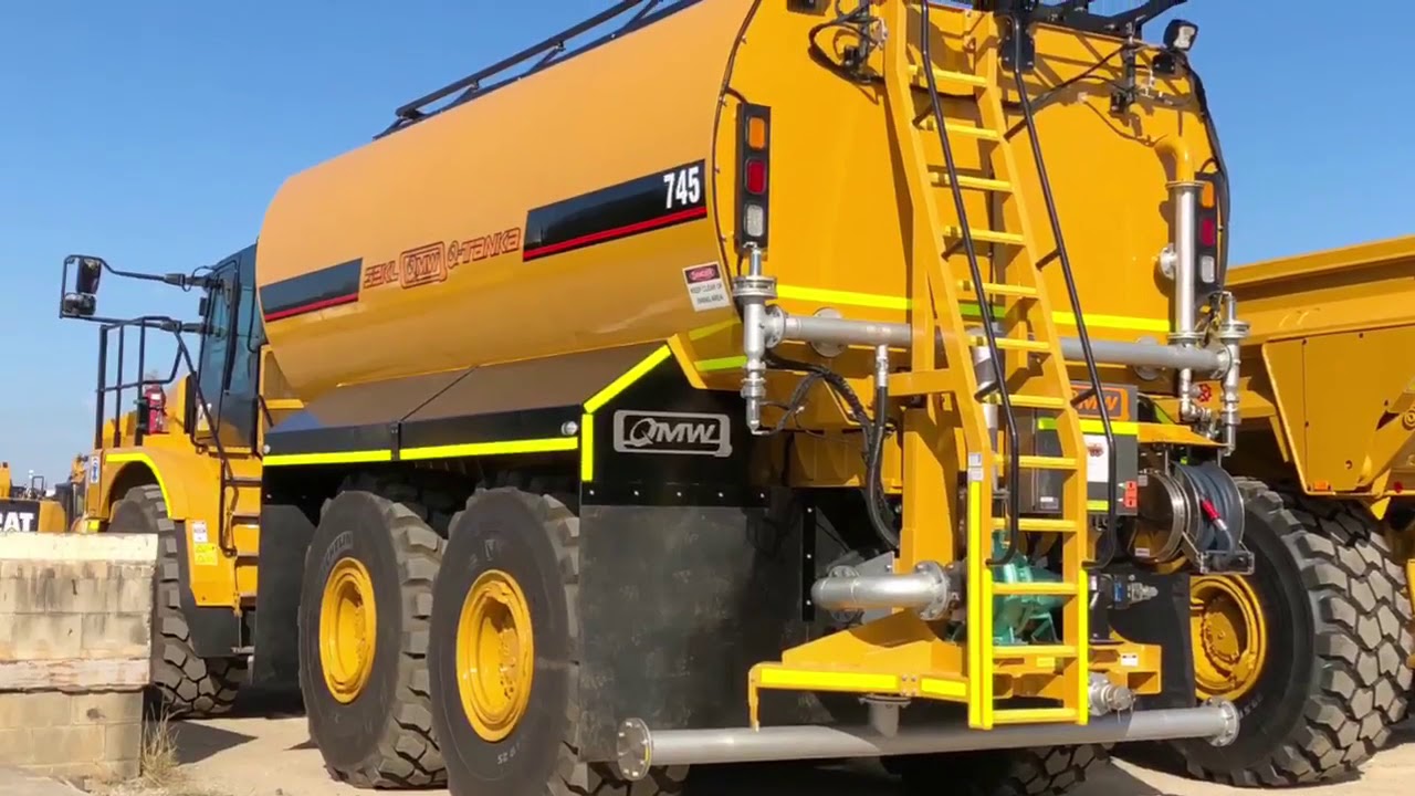 Little clip of the QMW 745 water truck