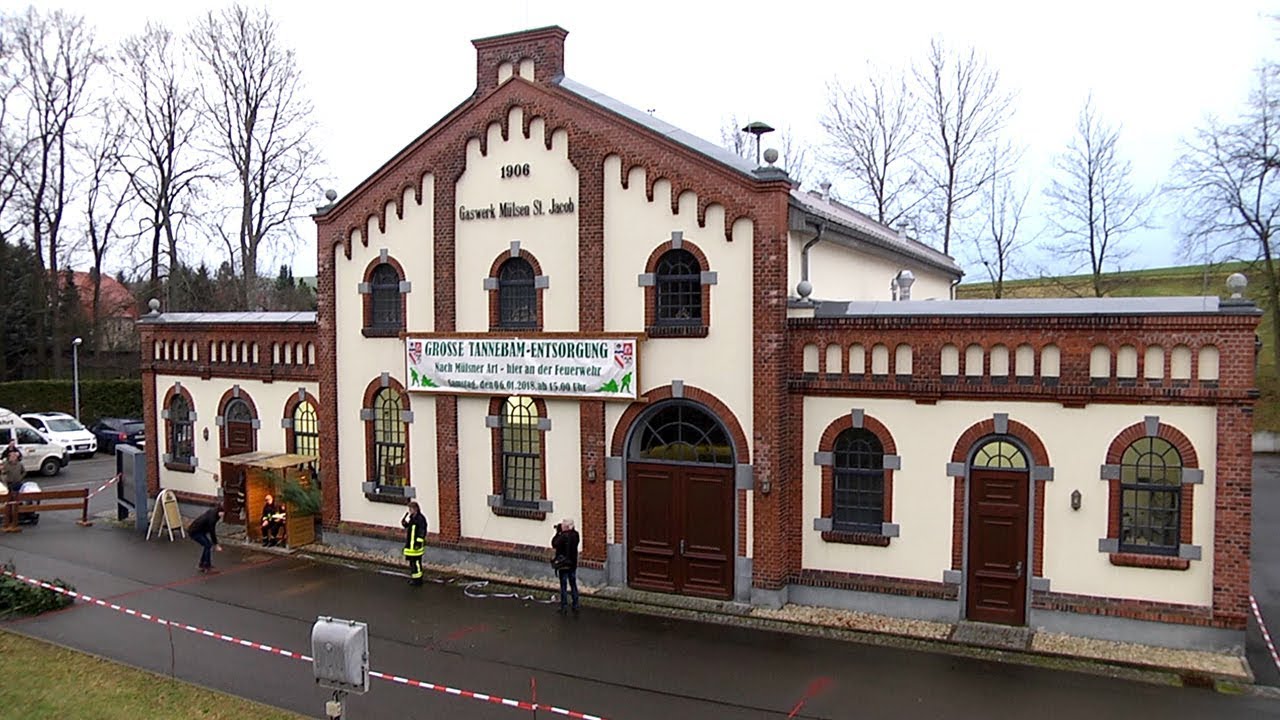 Fliegende Tannenbäume in Mülsen