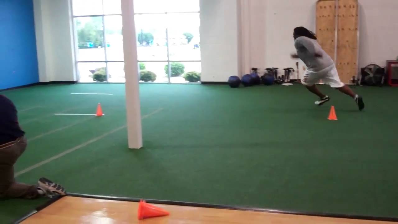 Michael Jasper shows off power & agility in L drill!