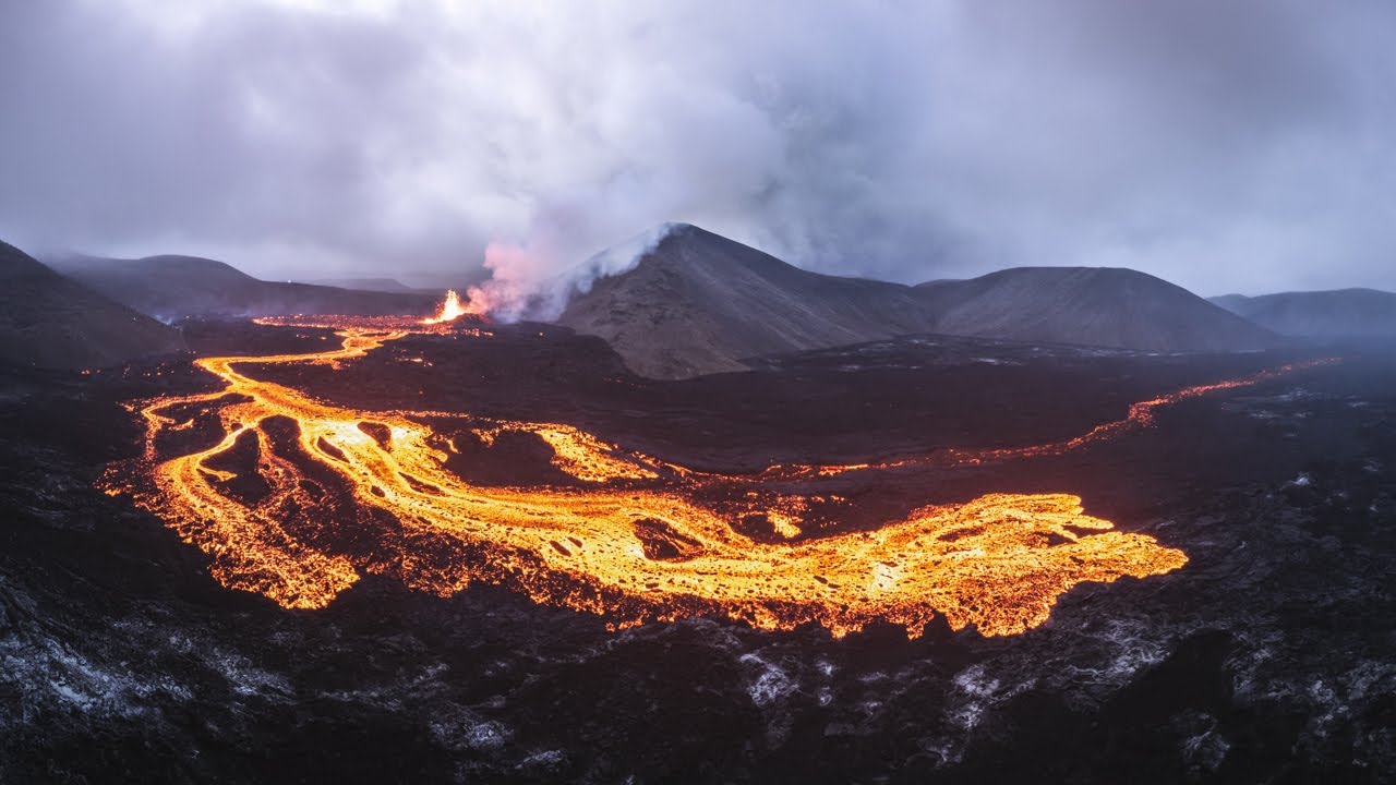 Lava rivers and clouds - Video from August 6, 2022, at the Volcano in Iceland - 4K