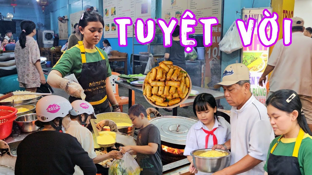 Quá Tuyệt Vời Buổi Tối Khách Tấp Nập Hà Anh Chiên Bánh Ra Không Kịp Bán Luôn