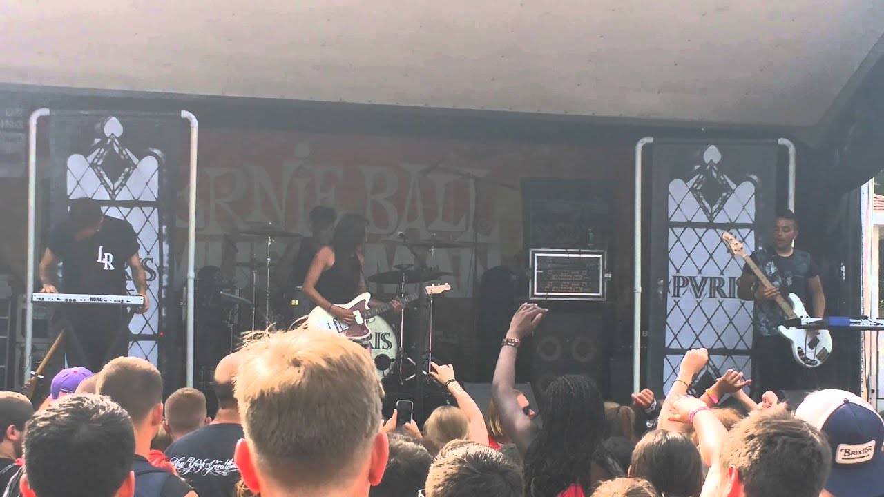 PVRIS - St. Patrick (Warped Tour - Hartford, CT - 7/13/2014)