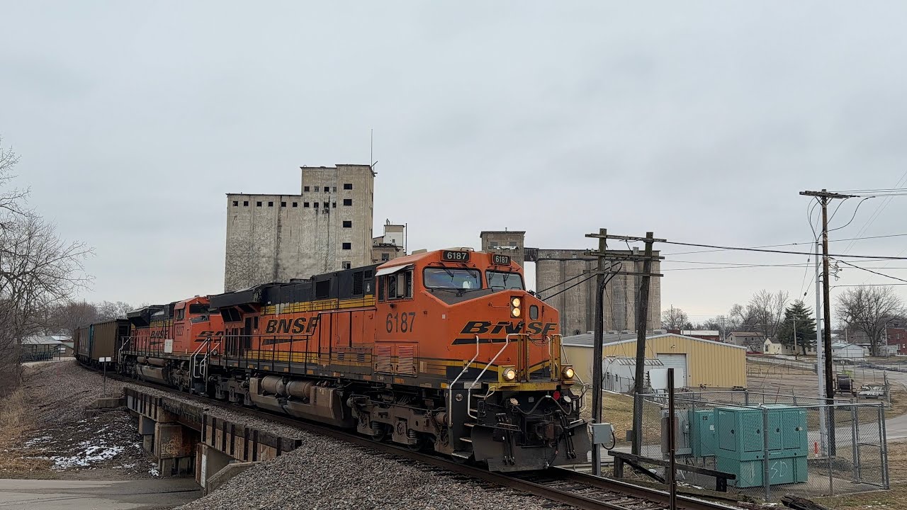 BNSF 6187 9227 5630 Beardstown, IL 3-2-26