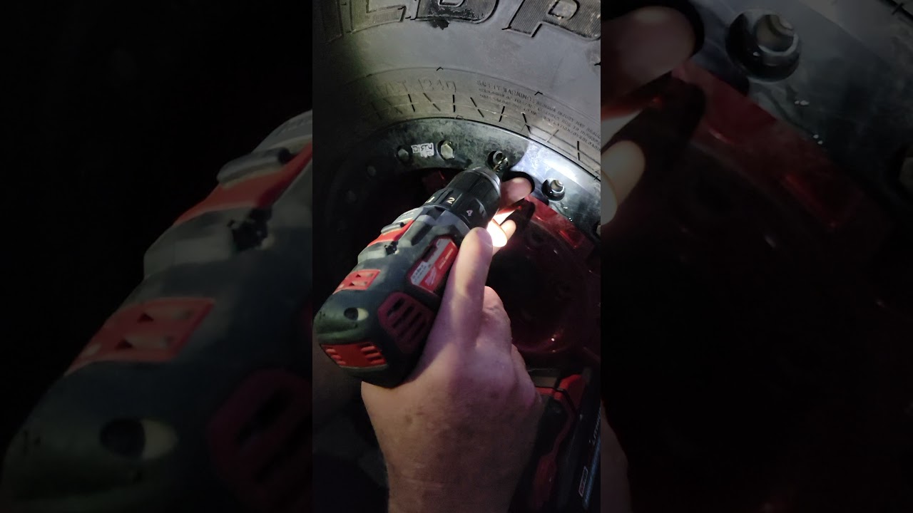 Dirty Life broken beadlock bolt extraction