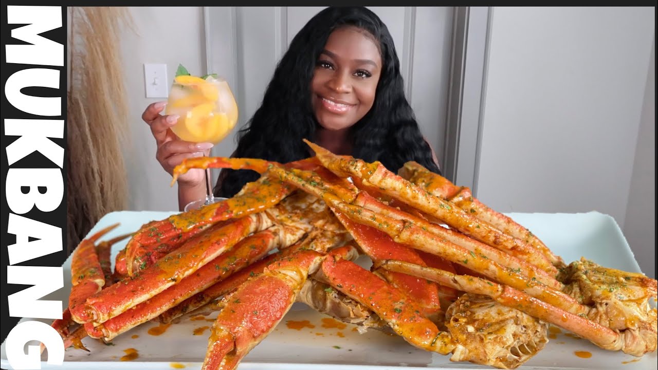 GIANT CRAB LEGS + SEAFOOD BOIL MUKBANG | STORY TIME + COCKTAILS