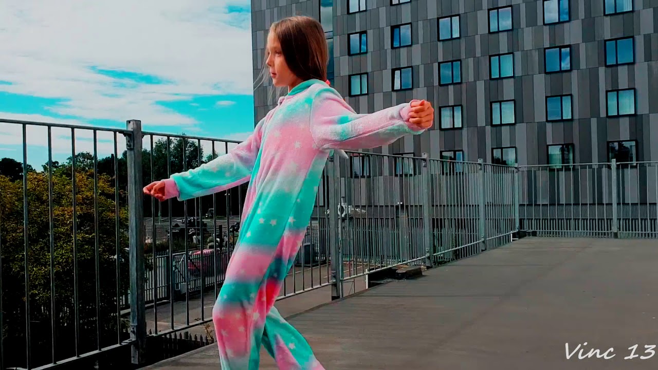 Alunia tanczy shuffle dance Londyn 2018