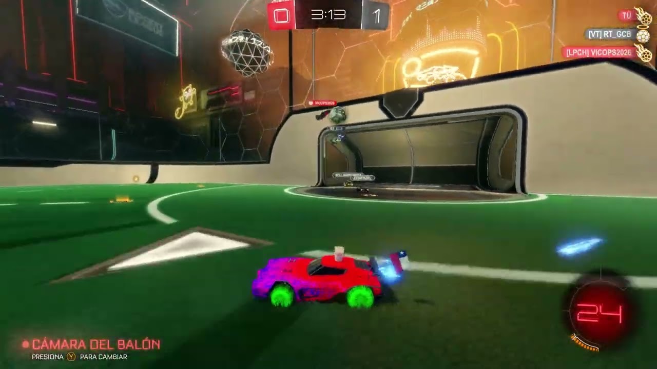 Rocket League intentando ganar 3 partidos