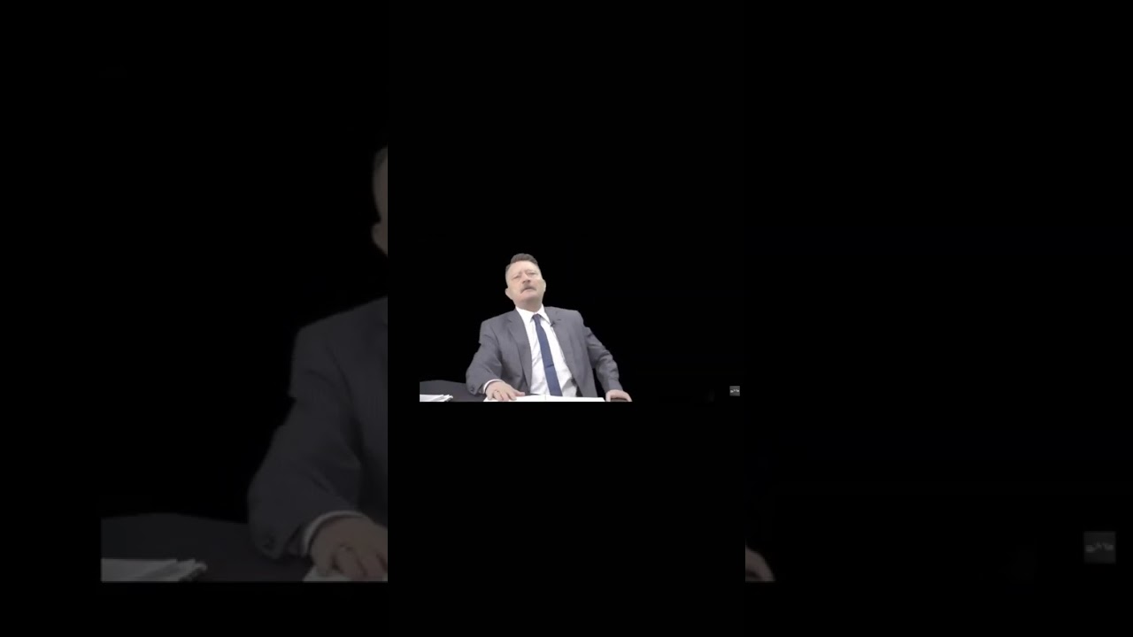 Atilla Uğur Oğuzhana ayar veriyor