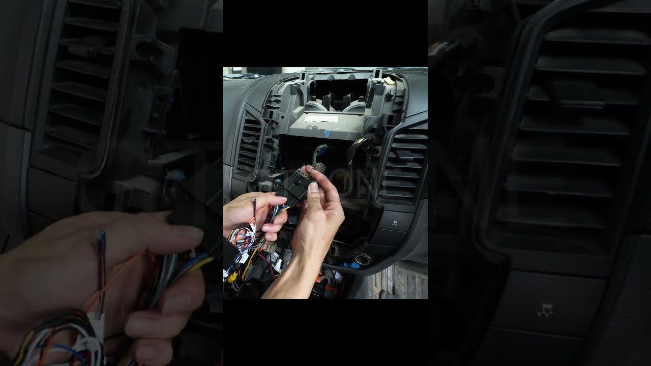 How to Install Carplay in Ford Ranger 2012-2015 🚘 Link in Bio