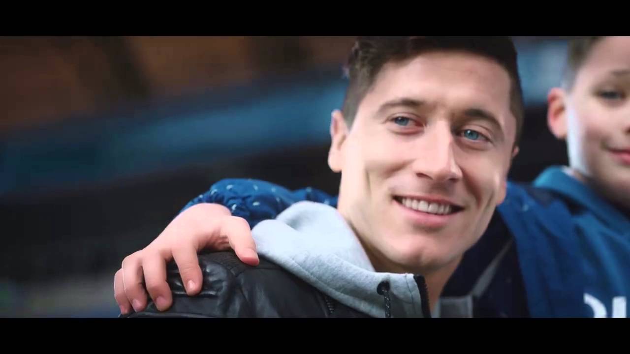 Robert Lewandowski reklamuje Head & Shoulders