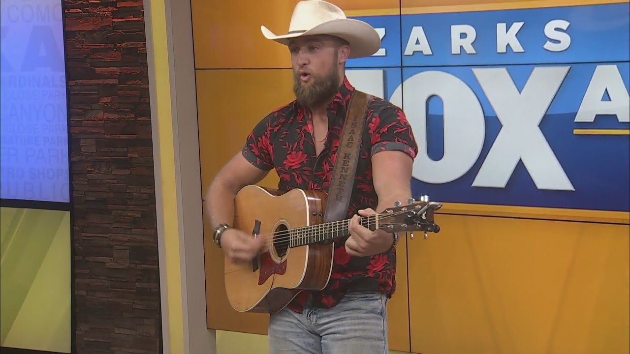 Isaac Kenneth Performs 