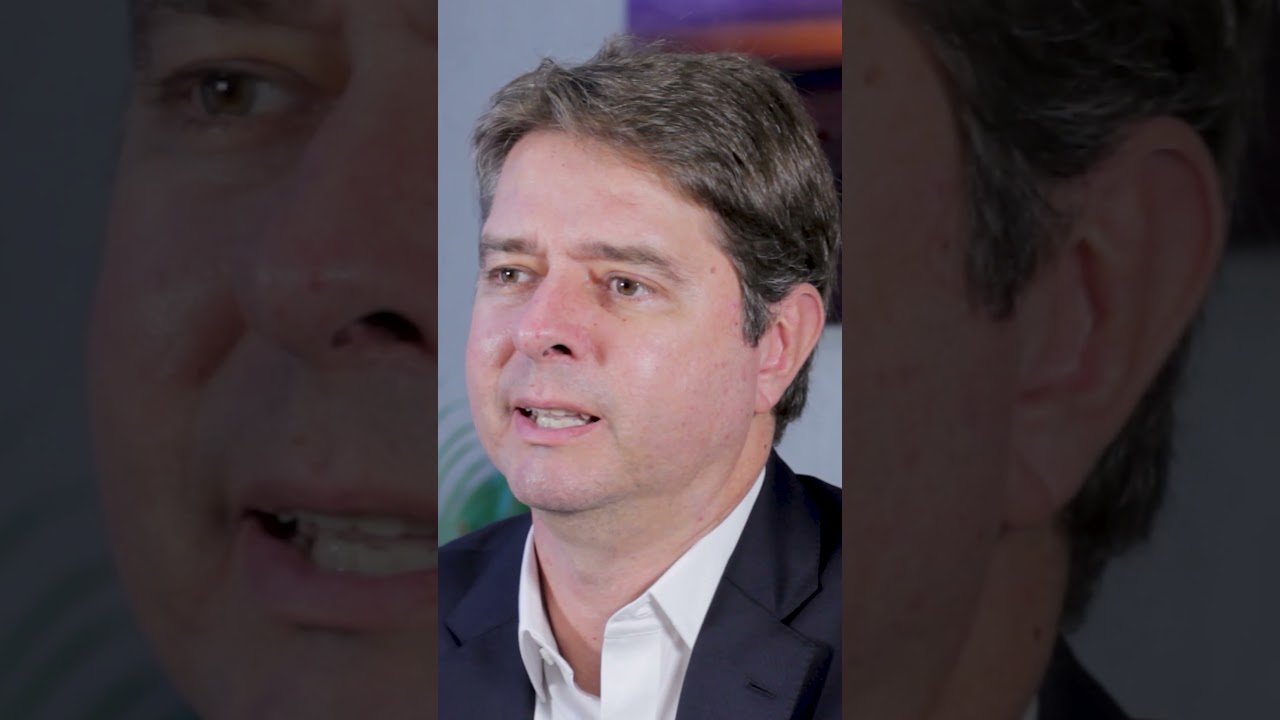 Hiperplasia Prostática Benigna: Tratar com medicamento ou cirurgia? - Dr. José Roberto Colombo Jr