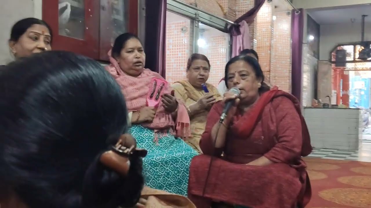 #कीर्तन 🙏 कान्हा जी का बहुत सुंदर भजन 🌹#राधे #कृष्णा #मंदिर #बहुत #सुंदर #भजन 🌿🌿