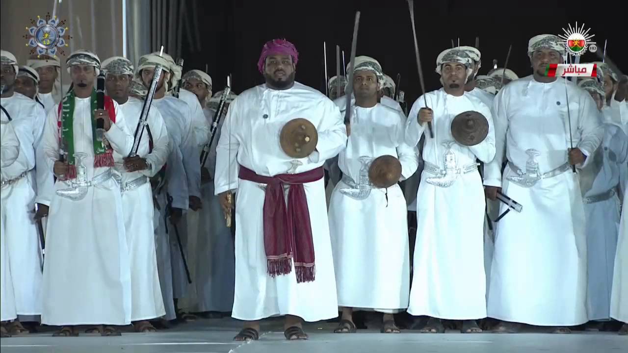 فن العازي من مهرجان محافظة الشرقية جنوب بولاية صور