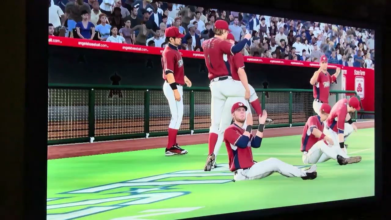MLB The Show 10 (PS3) Home Run Derby part 1 (part 2 is corrupted)