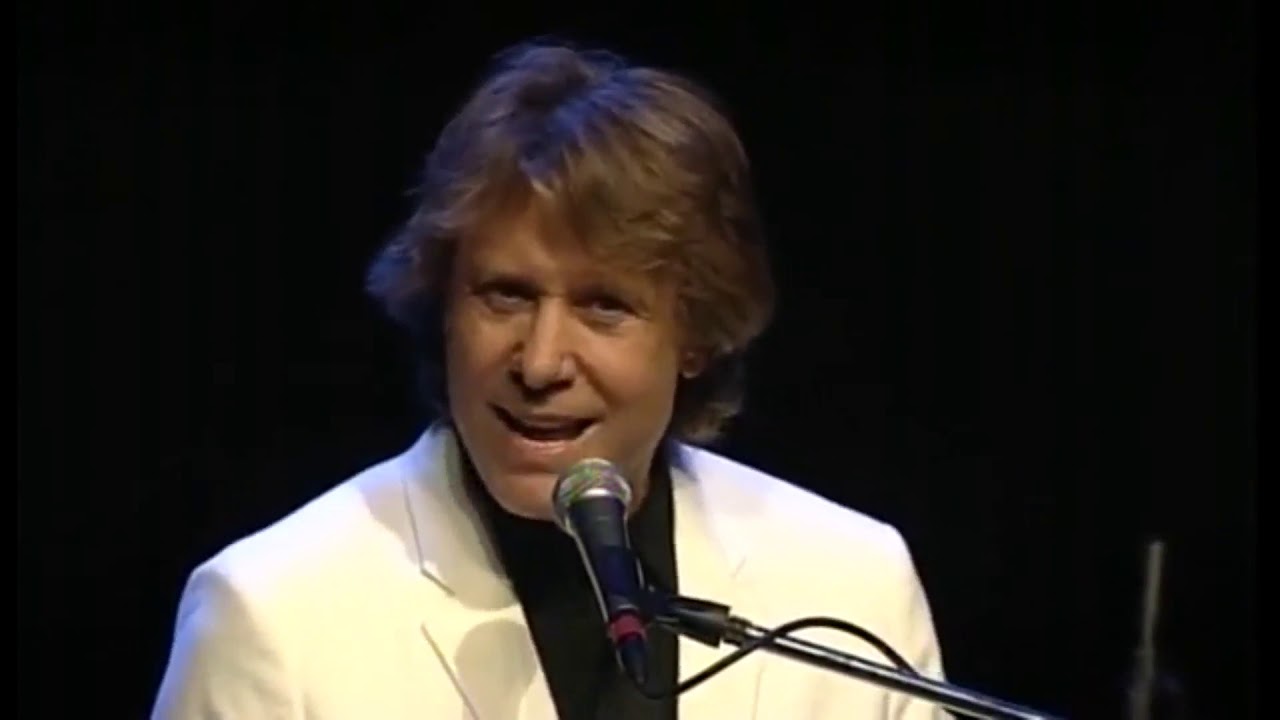 Robert Lamm Live in New Zealand 02 Intensity