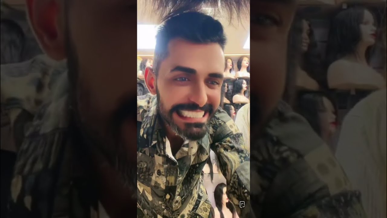 حصلت فلوس  منا راح يرحن لشوني خابرتني تبجي تلفونه مكسور ورنده تتصل عليه تشكيلي بشغل ولحكتني الفروخ 