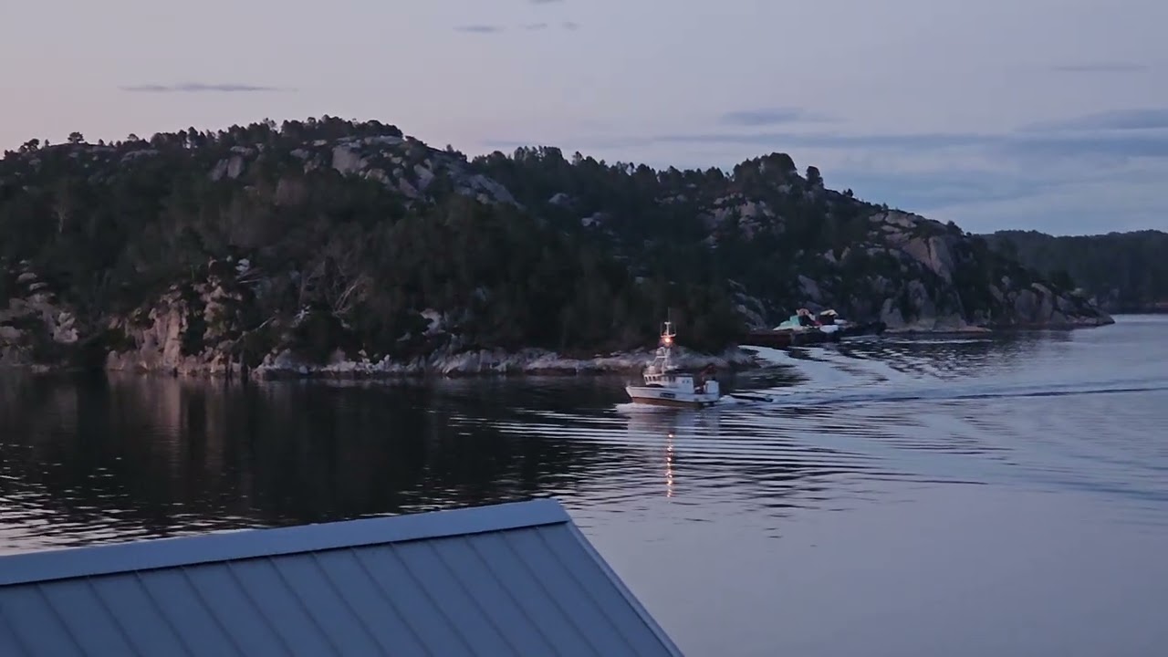 Treb&aring;ter, fiskeb&aring;ter, p&aring; Austevoll
